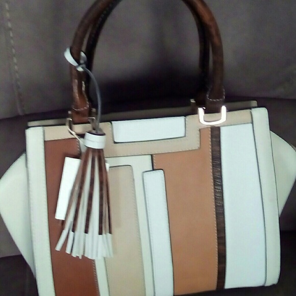 Purse - Picture 2 of 2